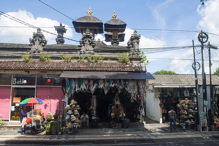 seminyak-streets-bali